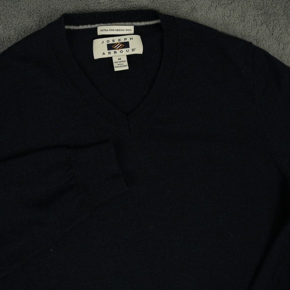 Joseph Abboud Sweater Mens M Navy Blue Extra Fine Merino Wool V-Neck Solid